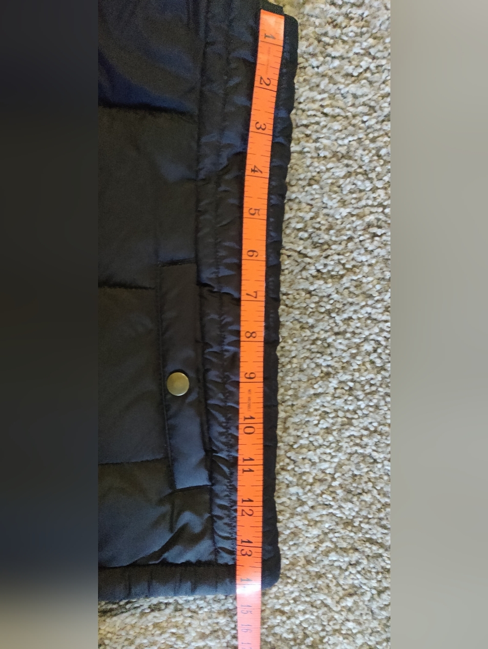 Old Navy Black Fleece Vest - Zip Front - Picture 4 of 5
